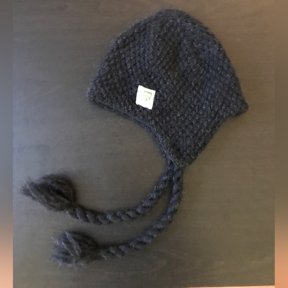 Green by Bula Knit Hat made with Alpaca wool - Picture 2 of 6